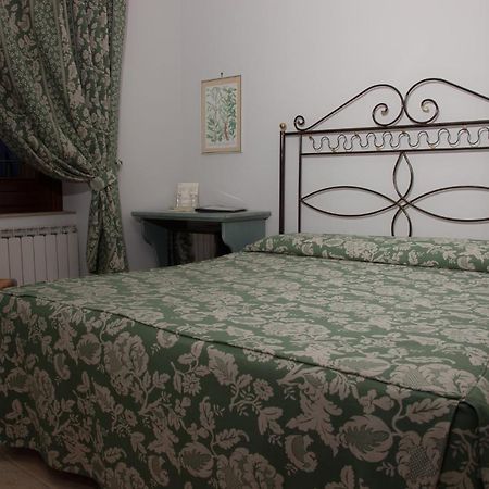 Hotel Il Tiglio (Adults Only) Castel Di Sangro Exterior foto