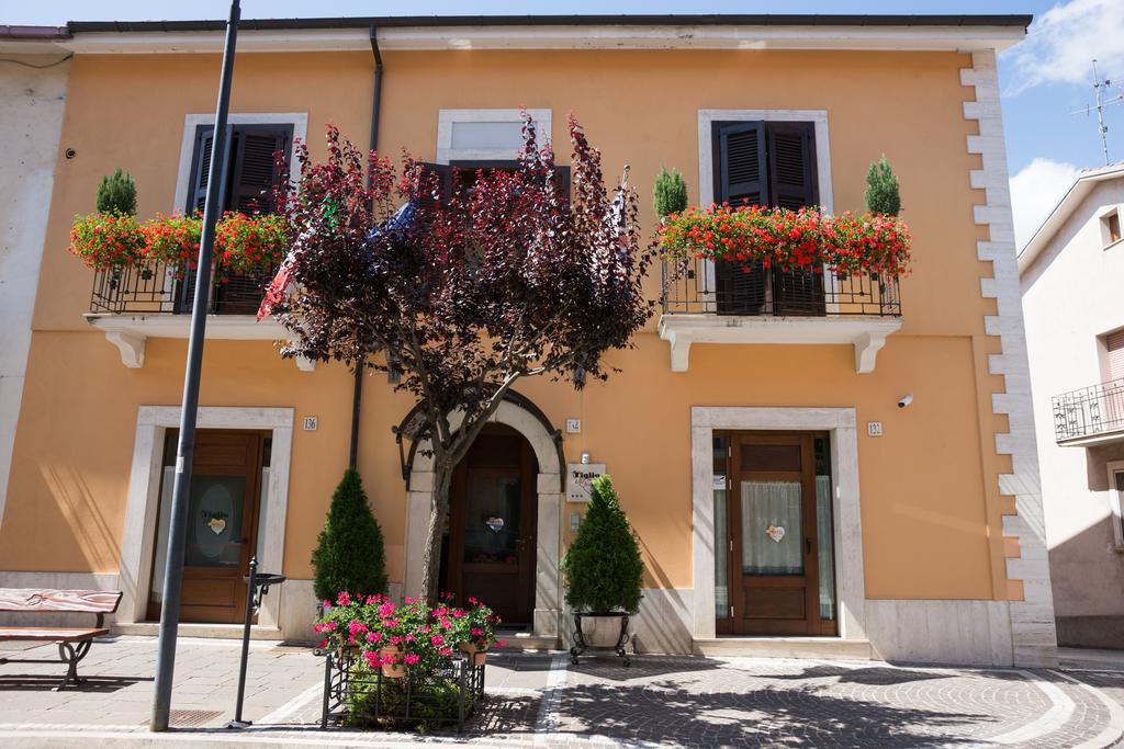 Hotel Il Tiglio (Adults Only) Castel Di Sangro Exterior foto